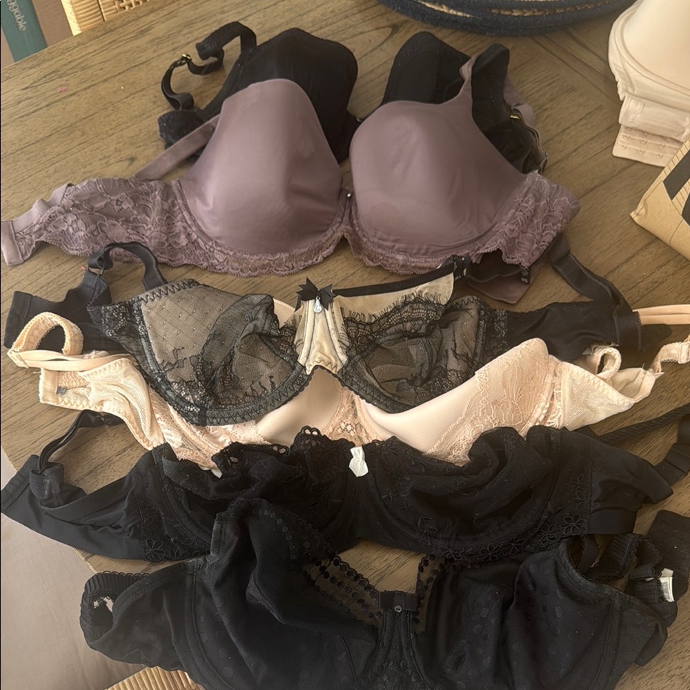 Elegant Lace Women's Bra Set - Black, Cream, Purple